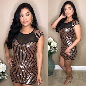 🔥1 LEFT - Ready For Tonight Gold Sequins Dress